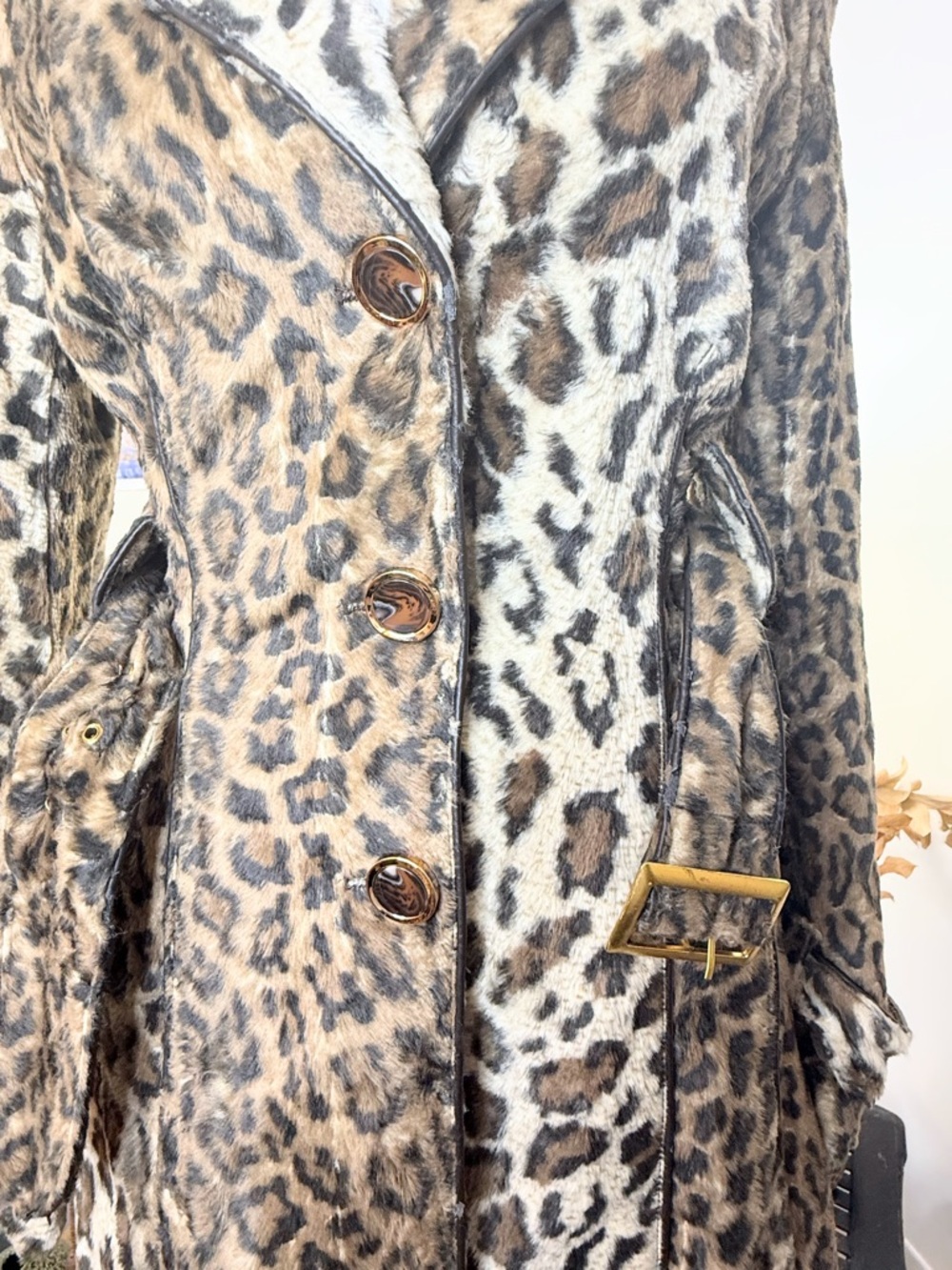 Members Only Leopard Faux Fur Trench Coat Belted XS Mob Wife NWT Flaw - Picture 7 of 13